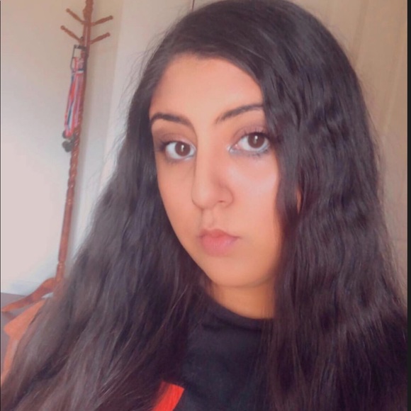 Meet your Posher, Sachi - Picture 1 of 1